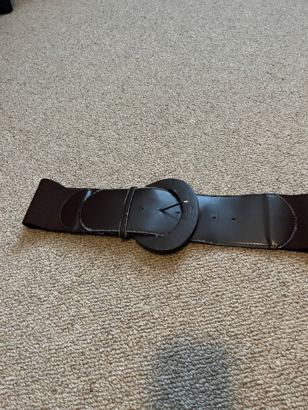 Wide Elastic Brown Belt with Round Leather Buckle